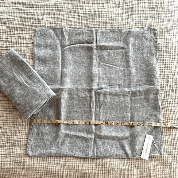 NWT Linen Pillow Shams - Picture 4 of 6